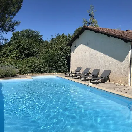 Country-side In Boissieres With Swimming Pool Vakantiehuis