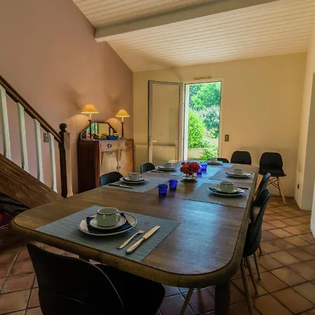 Vakantiehuis Country-side In Boissieres With Swimming Pool *